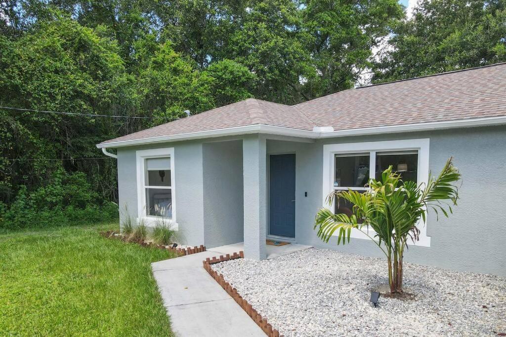 Hot Tub, Breakfast, Game Room, & Close To Beaches North Port Exteriör bild